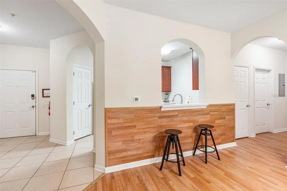 4114 BREAKVIEW DRIVE #110 Orlando, FL 32819