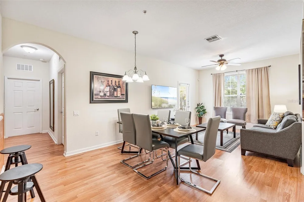 4114 BREAKVIEW DRIVE #110 Orlando, FL 32819