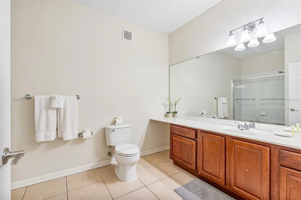 4114 BREAKVIEW DRIVE #110 Orlando, FL 32819