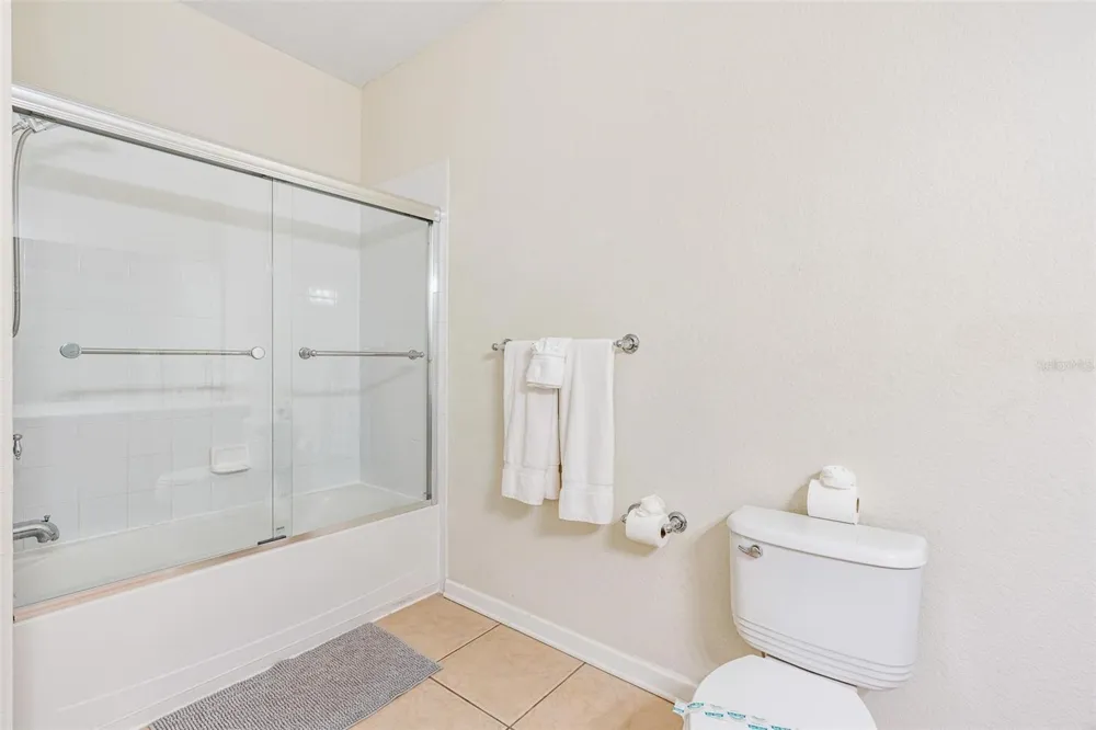 4114 BREAKVIEW DRIVE #110 Orlando, FL 32819