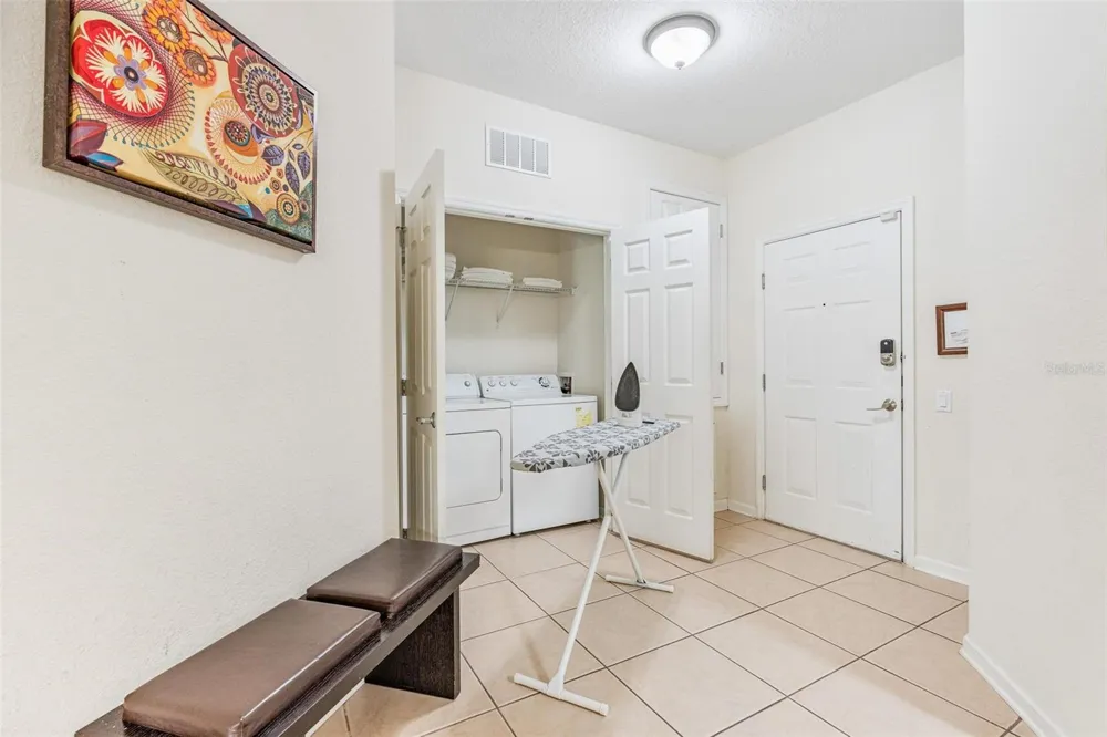 4114 BREAKVIEW DRIVE #110 Orlando, FL 32819