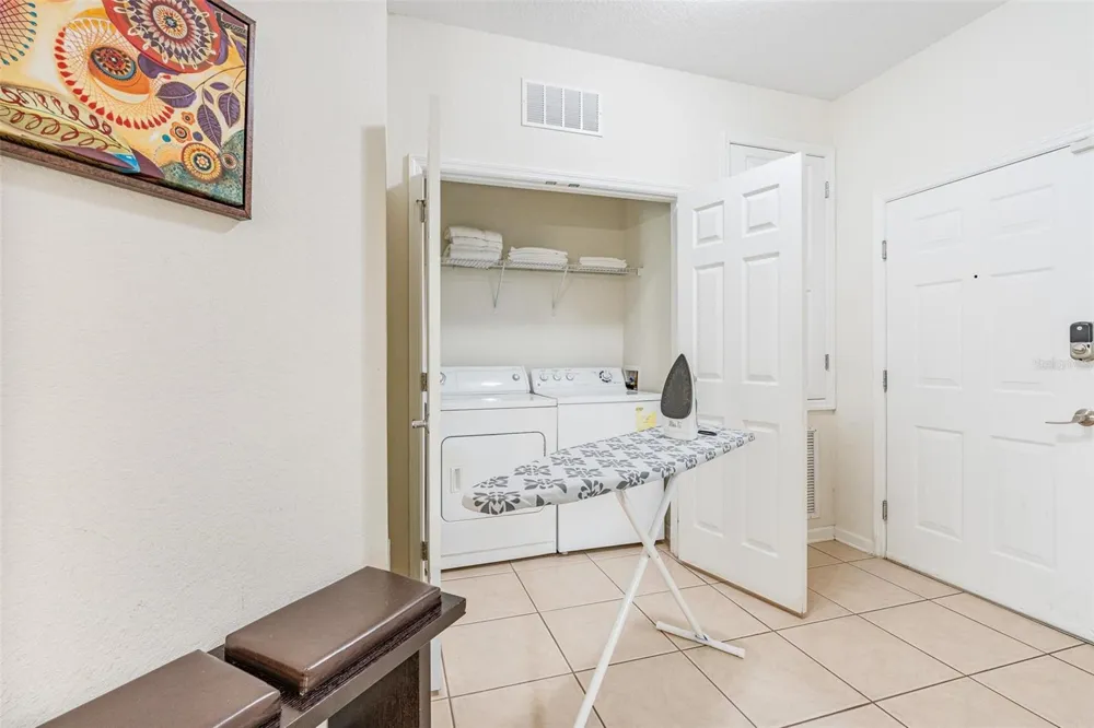 4114 BREAKVIEW DRIVE #110 Orlando, FL 32819
