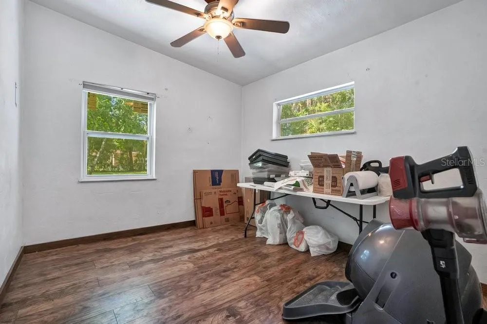 310 E 6TH STREET Chuluota, FL 32766