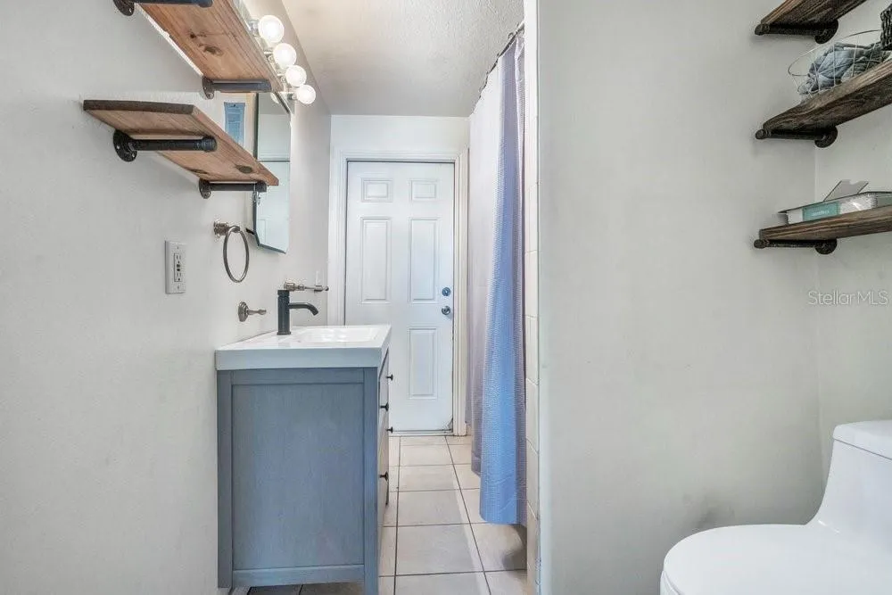 310 E 6TH STREET Chuluota, FL 32766