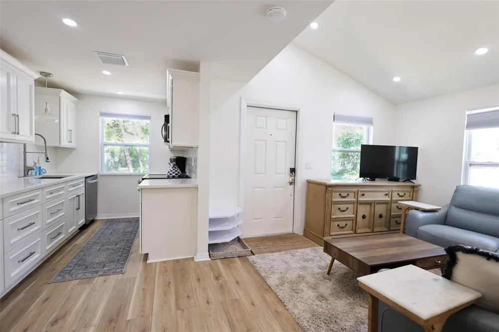4501 70TH STREET St Petersburg, FL 33709