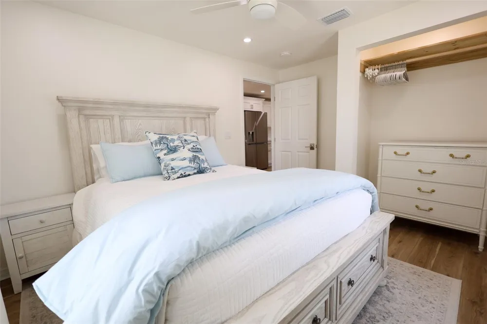 4501 70TH STREET St Petersburg, FL 33709