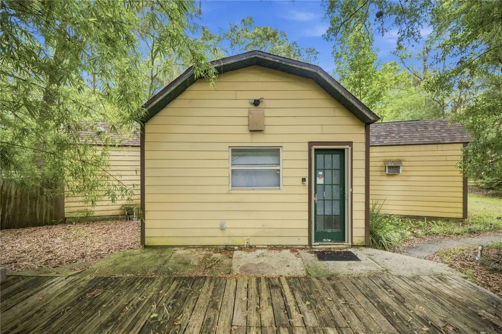 12897 NW HIGHWAY 225 Reddick, FL 32686
