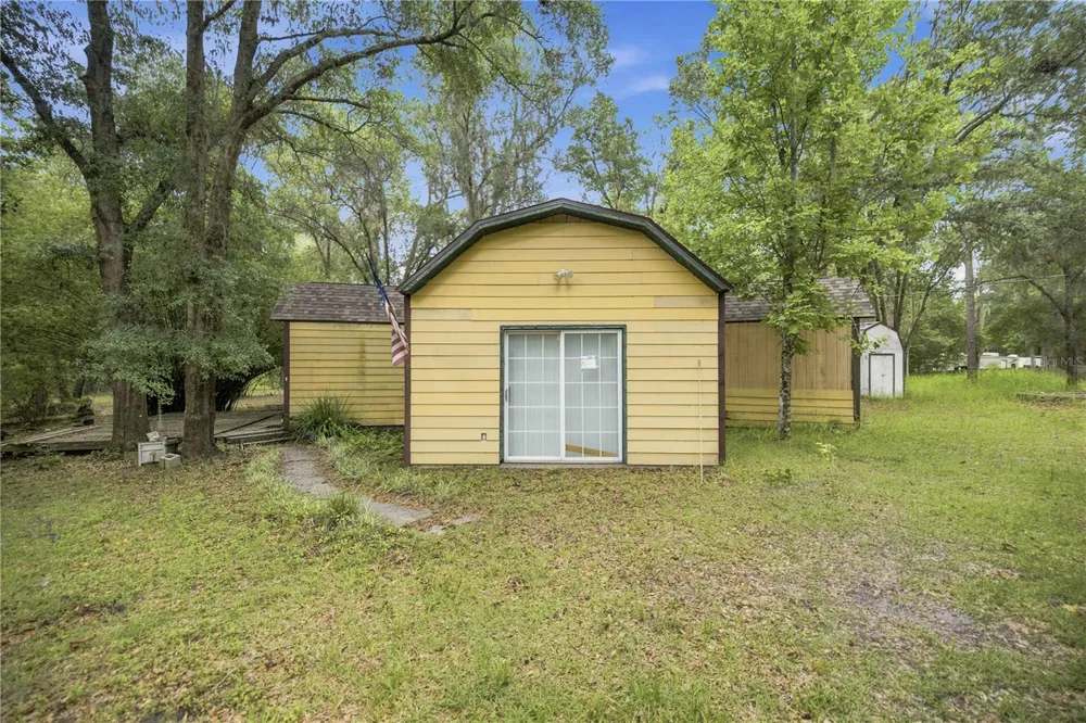 12897 NW HIGHWAY 225 Reddick, FL 32686