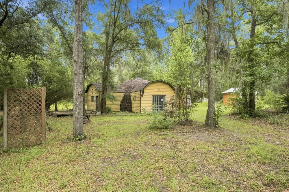 12897 NW HIGHWAY 225 Reddick, FL 32686