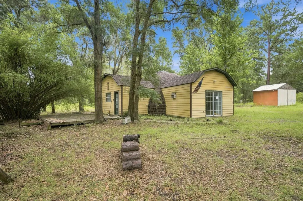 12897 NW HIGHWAY 225 Reddick, FL 32686