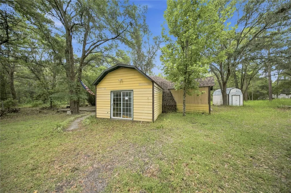 12897 NW HIGHWAY 225 Reddick, FL 32686