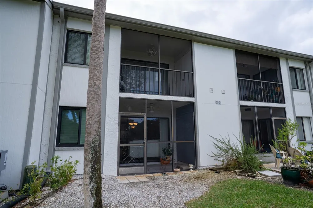 117 E CYPRESS COURT #117 Oldsmar, FL 34677