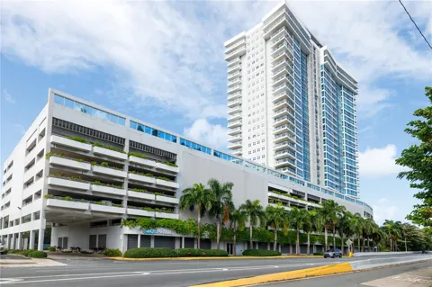 48 LUIS MUNOZ MARIN AVE AQUABLUE COND. #1503