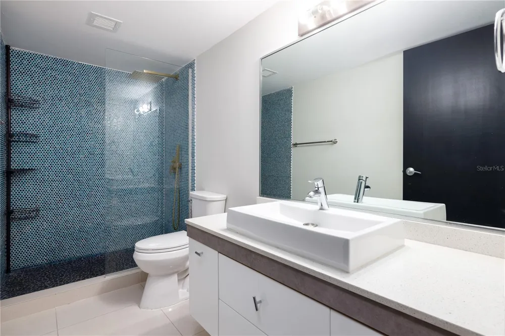 48 LUIS MUNOZ MARIN AVE AQUABLUE COND. #1503 San Juan, PR 00918