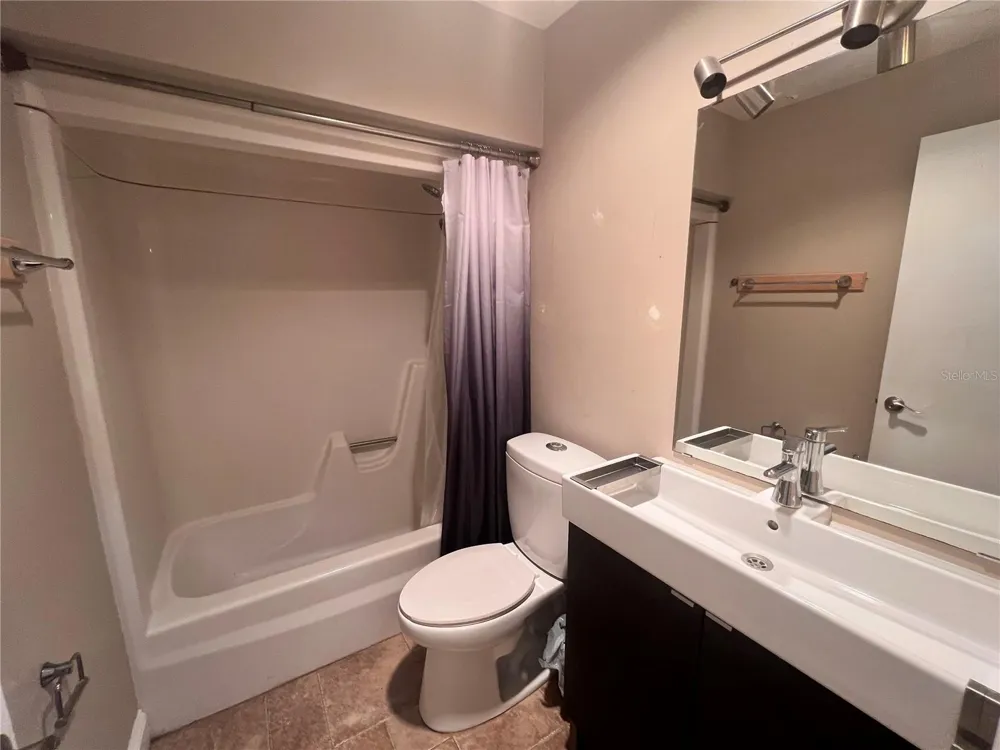 302 PALM COAST PARKWAY NE #204 Palm Coast, FL 32137