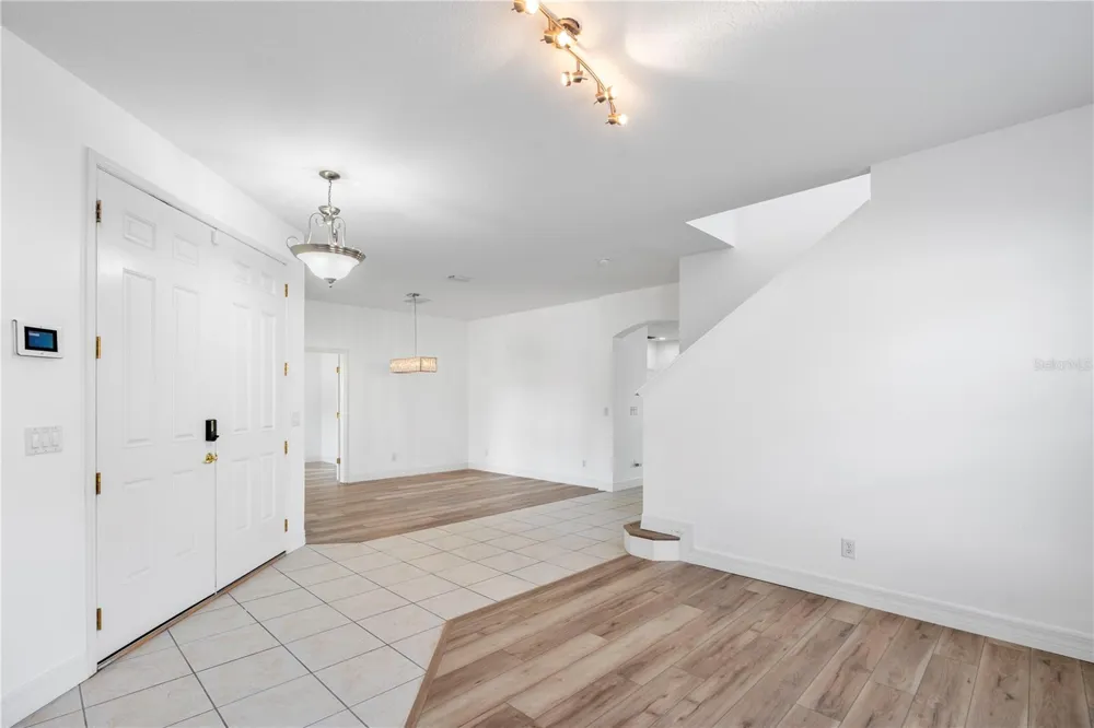 10888 CORY LAKE DRIVE Tampa, FL 33647