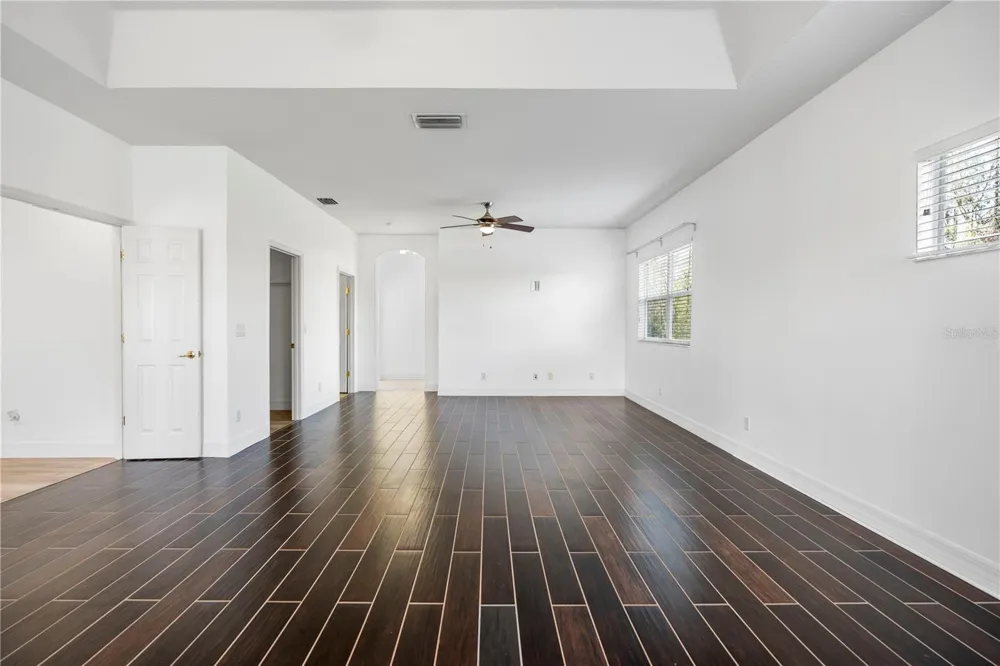 10888 CORY LAKE DRIVE Tampa, FL 33647