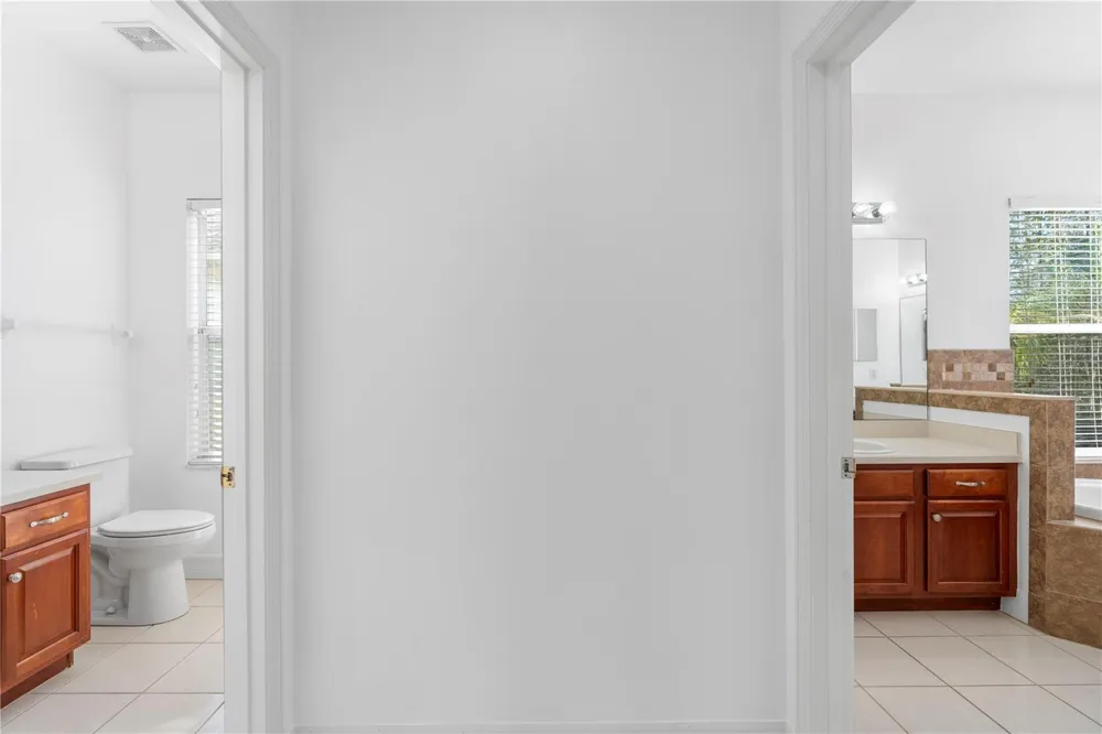 10888 CORY LAKE DRIVE Tampa, FL 33647
