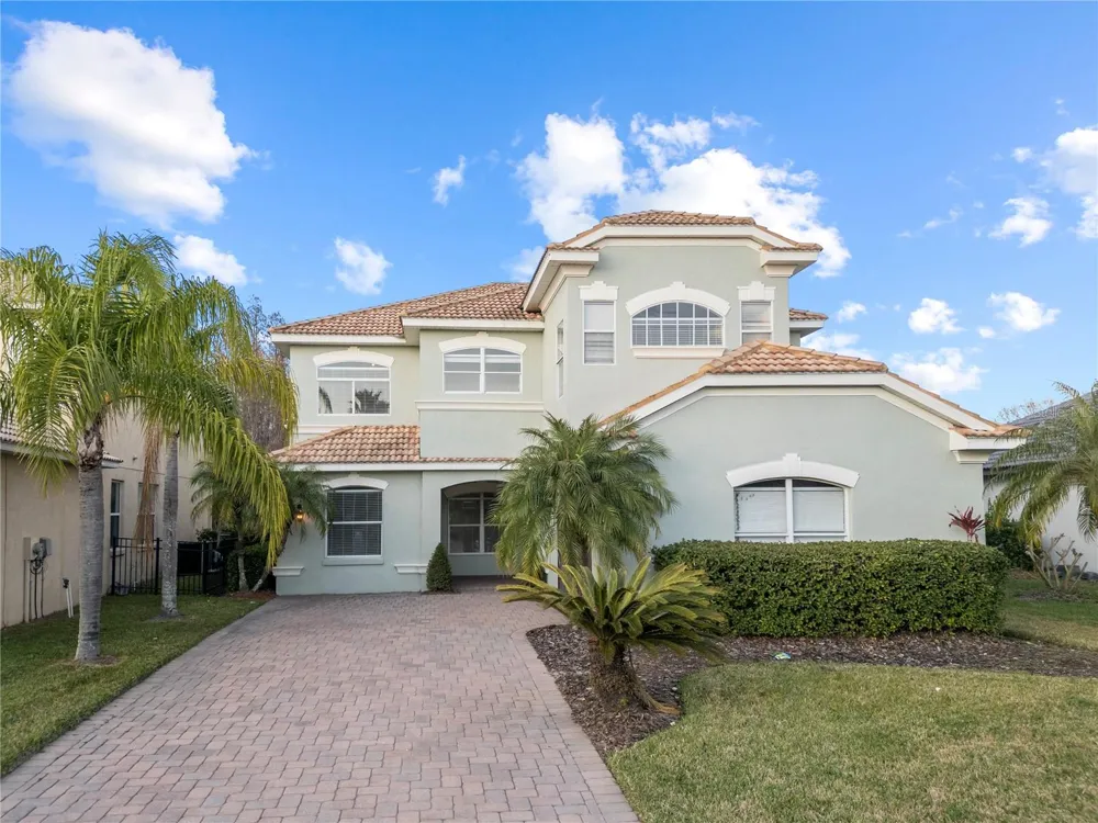 10888 CORY LAKE DRIVE Tampa, FL 33647