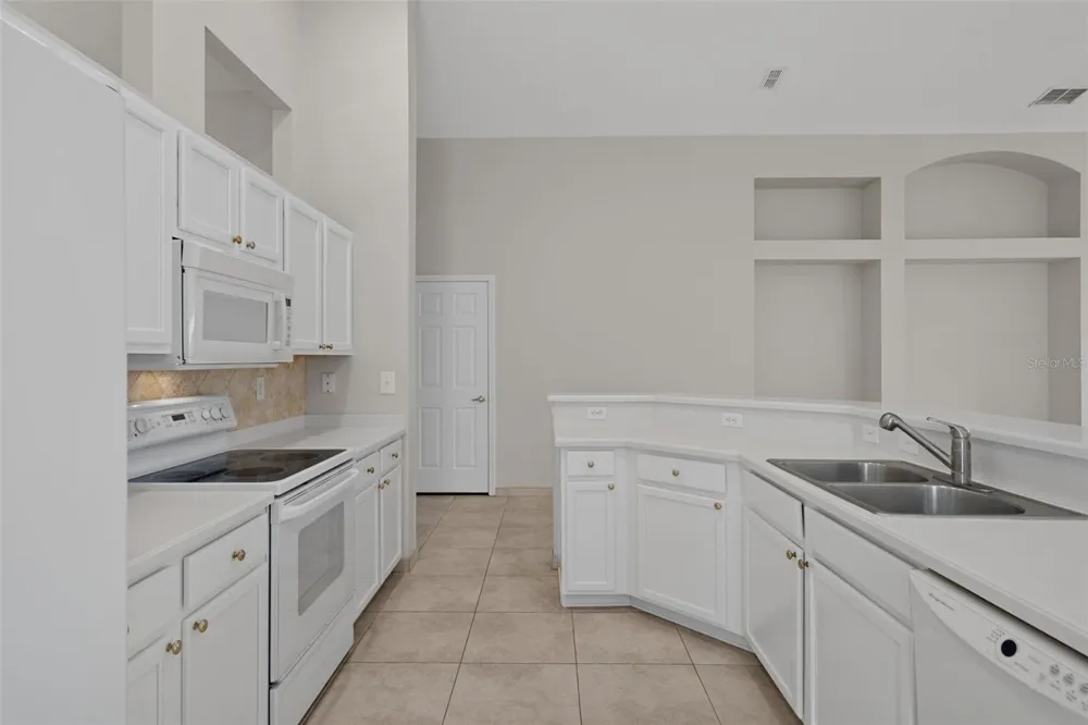 23836 HASTINGS WAY Land O Lakes, FL 34639