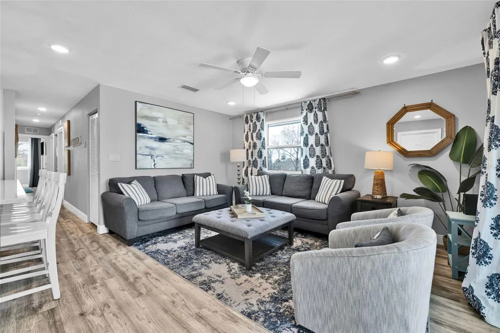 812 GULF BLVD #3 Indian Rocks Beach, FL 33785