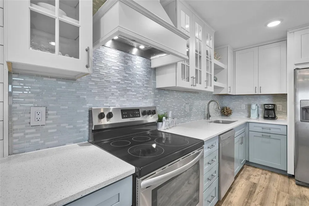 812 GULF BLVD #3 Indian Rocks Beach, FL 33785