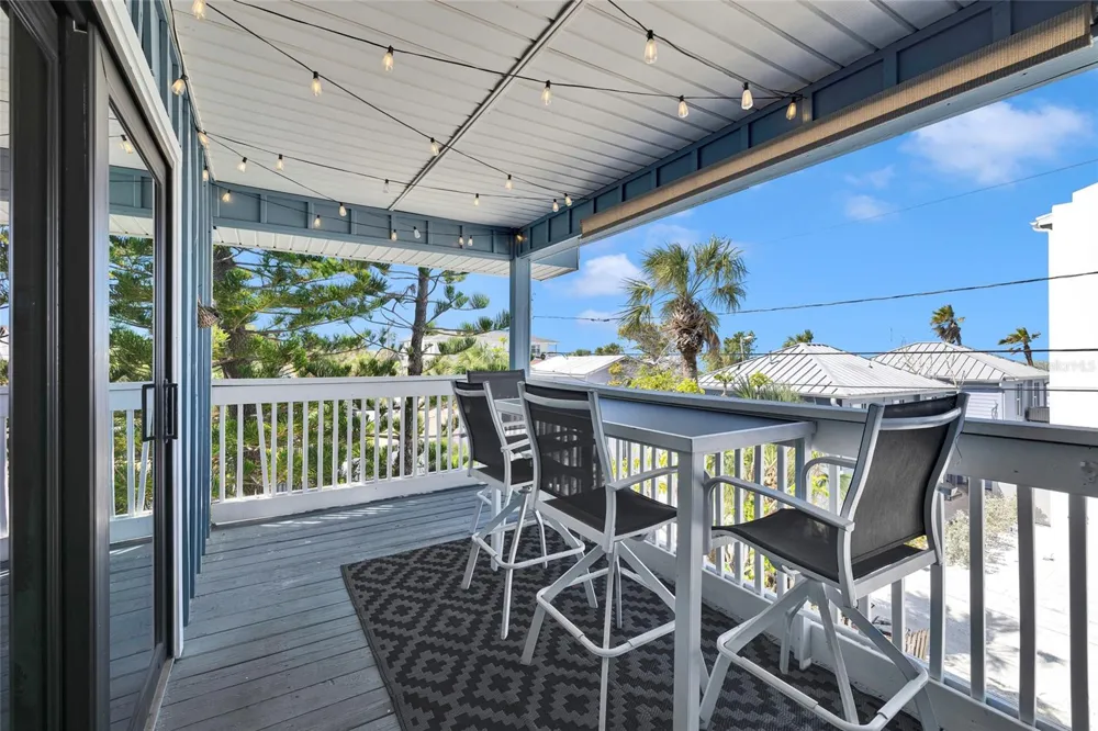812 GULF BLVD #3 Indian Rocks Beach, FL 33785