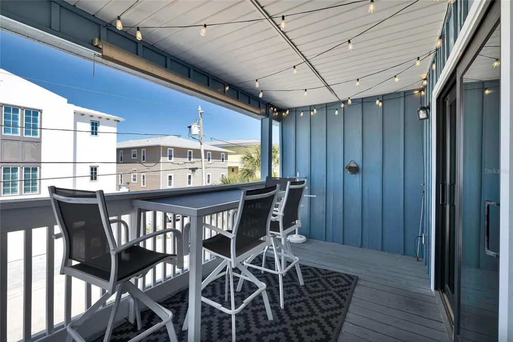 812 GULF BLVD #3 Indian Rocks Beach, FL 33785