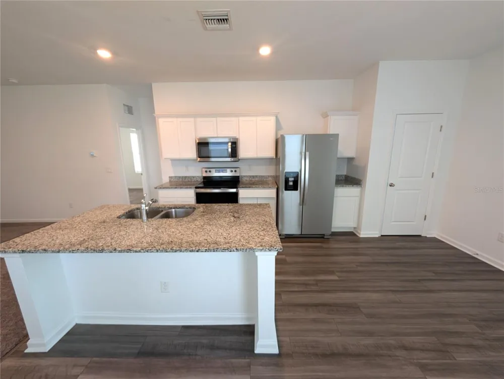 35491 SHADE FERN LANE Zephyrhills, FL 33541