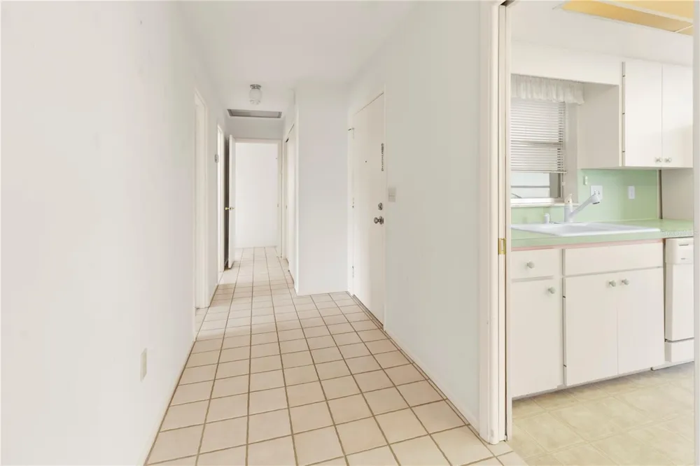 7011 10TH AVENUE W Bradenton, FL 34209