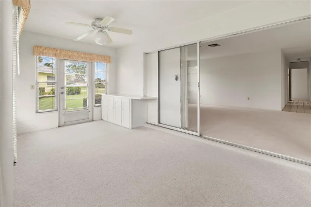 7011 10TH AVENUE W Bradenton, FL 34209