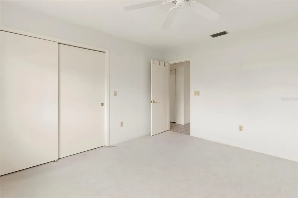 7011 10TH AVENUE W Bradenton, FL 34209