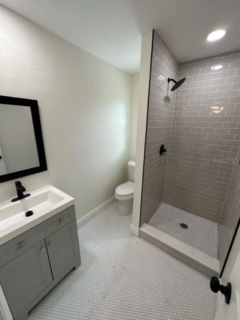 1110 16TH STREET S #B St Petersburg, FL 33705