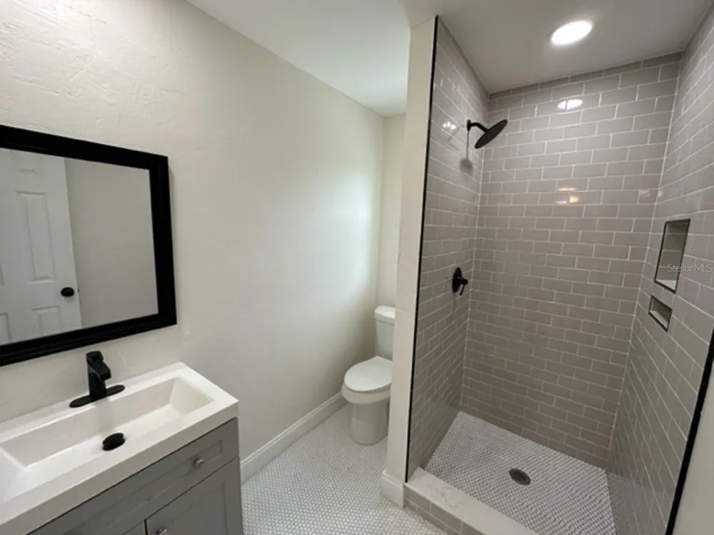 1110 16TH STREET S #B St Petersburg, FL 33705