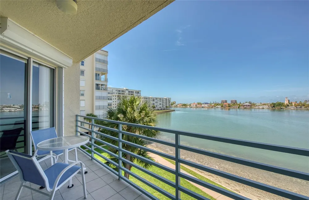 7984 SAILBOAT KEY BOULEVARD S #303 St Petersburg, FL 33707