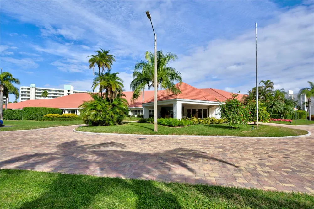 7984 SAILBOAT KEY BOULEVARD S #303 St Petersburg, FL 33707