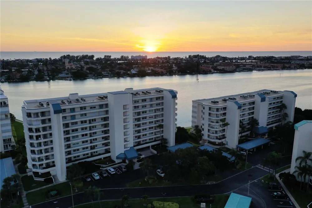 7984 SAILBOAT KEY BOULEVARD S #303 St Petersburg, FL 33707
