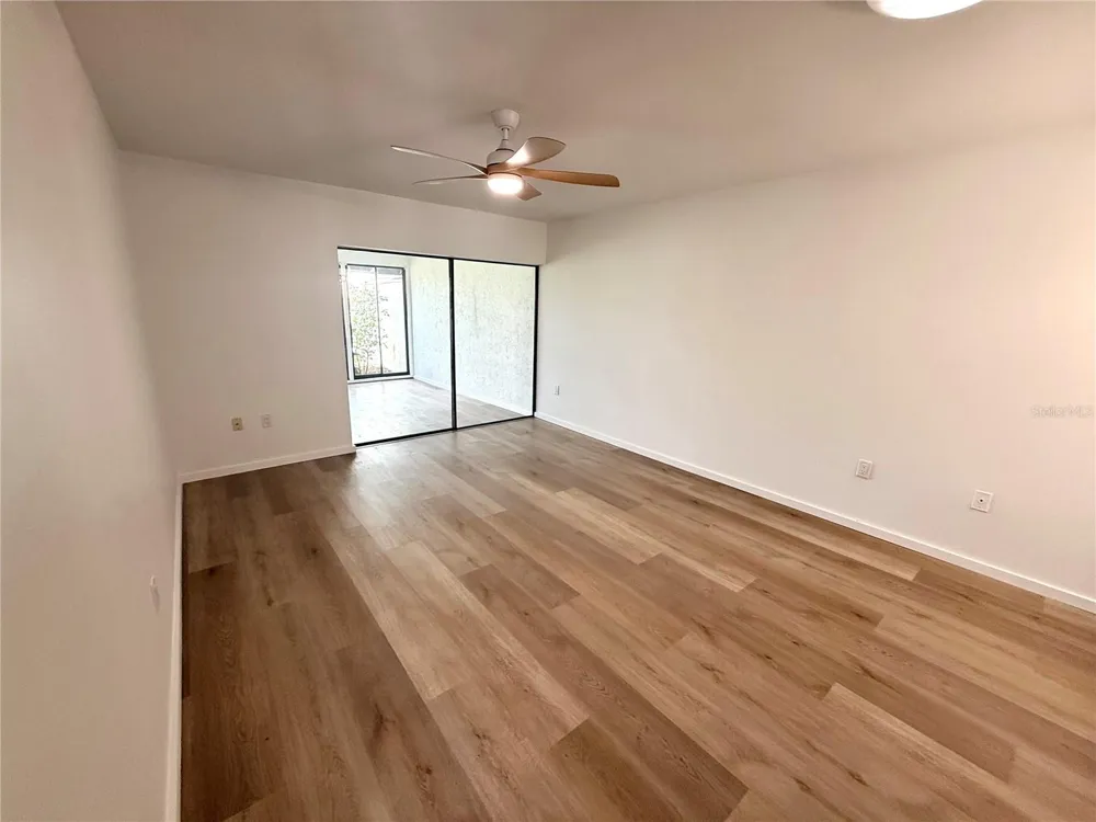 780 SARABAY ROAD #16 Osprey, FL 34229