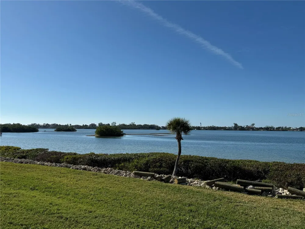 780 SARABAY ROAD #16 Osprey, FL 34229
