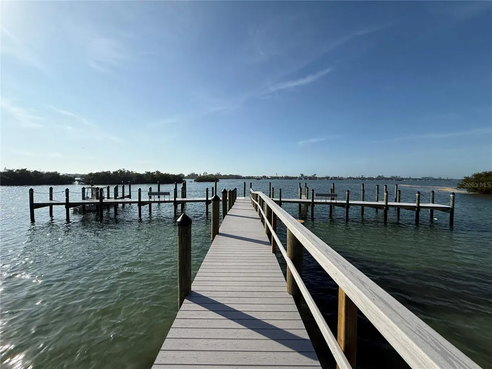 780 SARABAY ROAD #16 Osprey, FL 34229