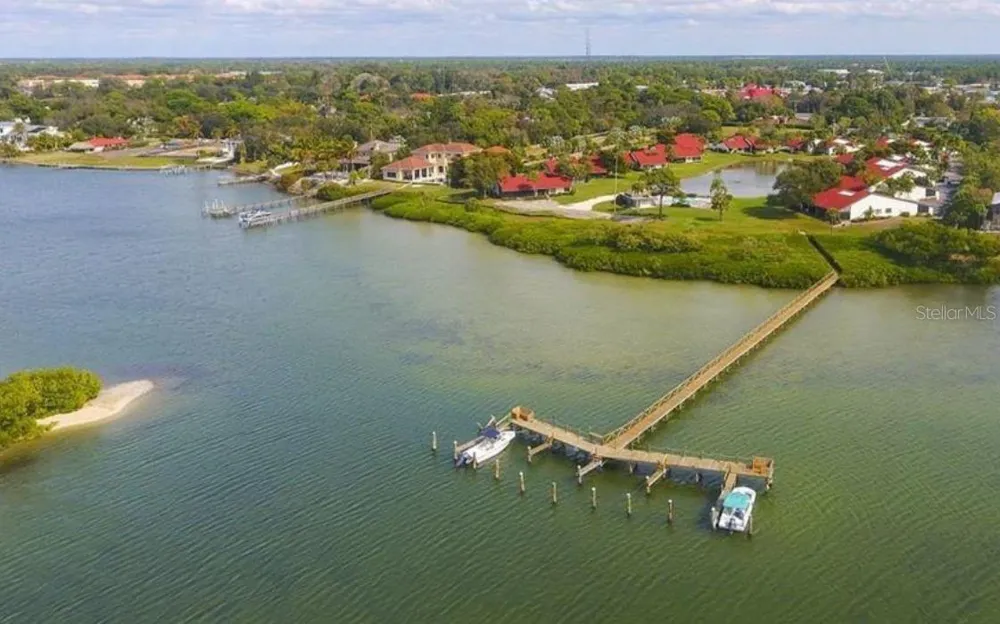 780 SARABAY ROAD #16 Osprey, FL 34229