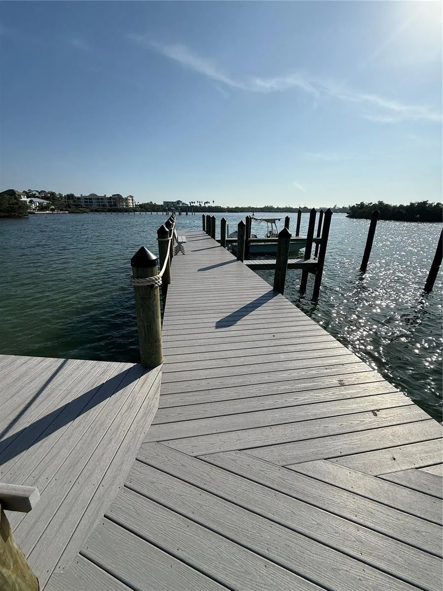 780 SARABAY ROAD #16 Osprey, FL 34229