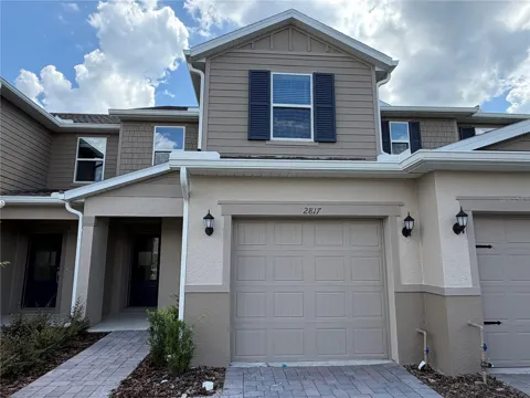 2817 MOONSHADOW COURT