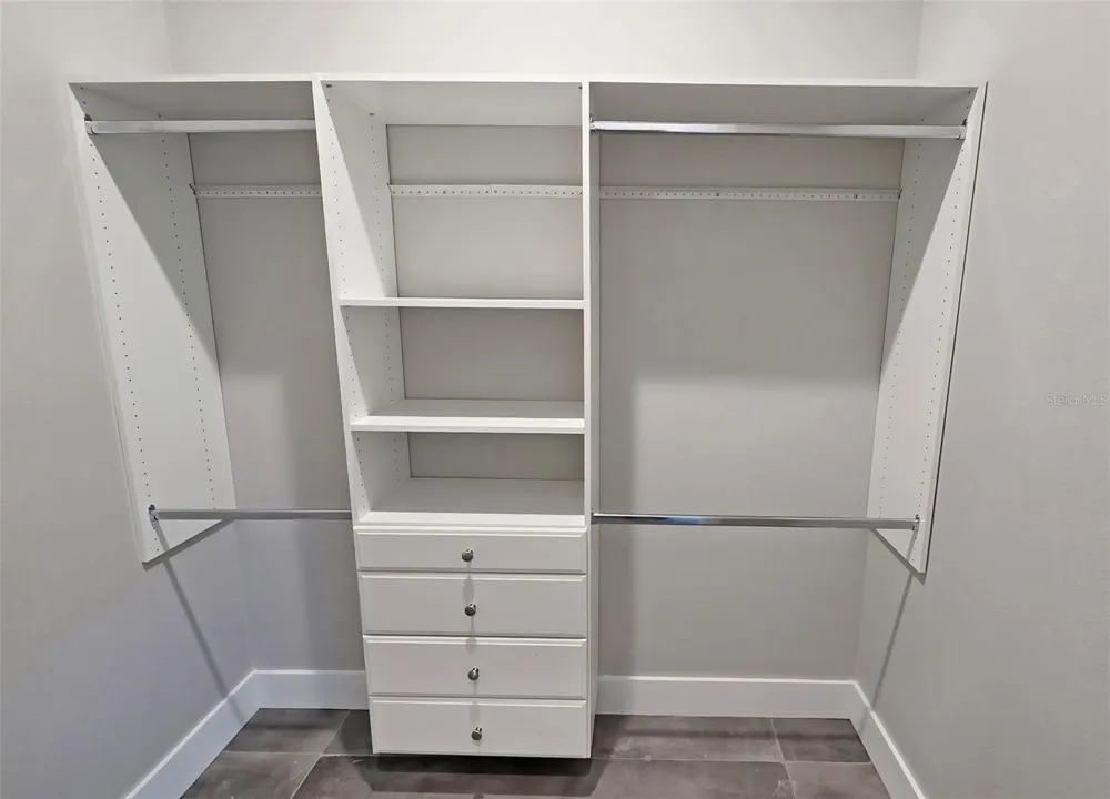 2475 BAY STREET Sarasota, FL 34237
