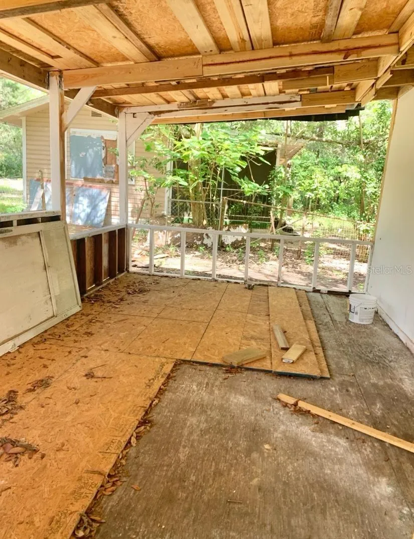 17273 NE 37TH STREET Silver Springs, FL 34488