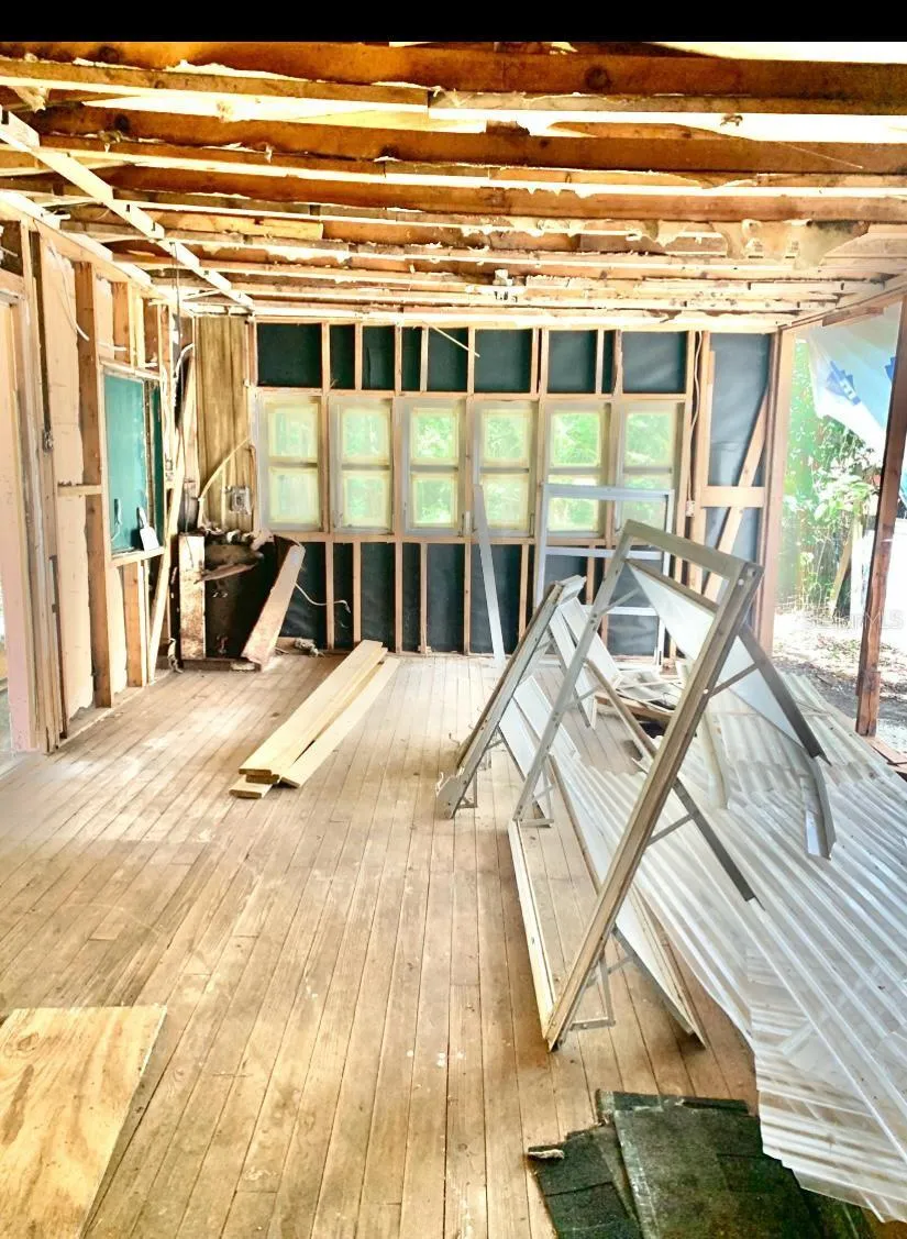 17273 NE 37TH STREET Silver Springs, FL 34488