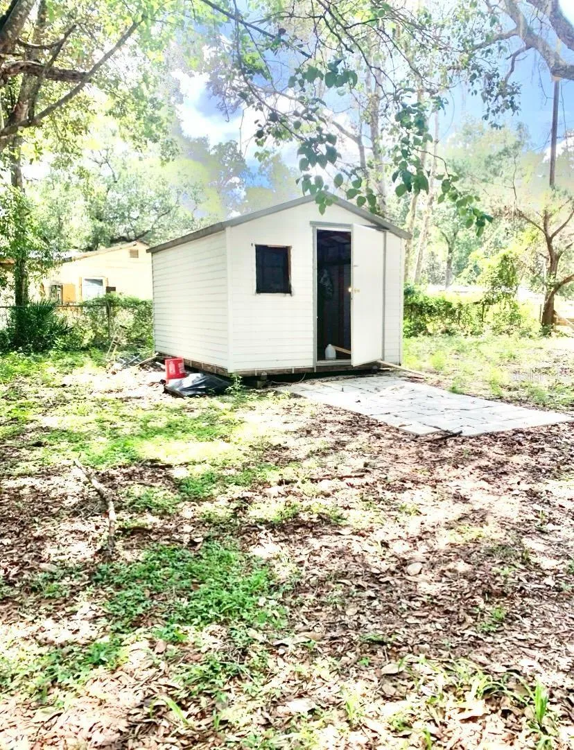 17273 NE 37TH STREET Silver Springs, FL 34488