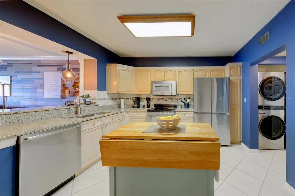 16550 GULF BOULEVARD #342 North Redington Beach, FL 33708