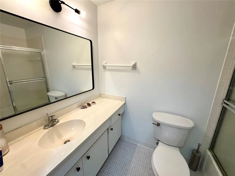 6999 W COUNTRY CLUB DRIVE #225 Sarasota, FL 34243