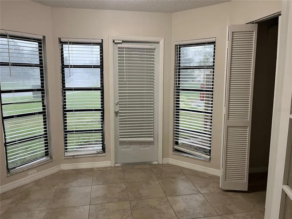 4372 MIDDLEBROOK ROAD #4372 Orlando, FL 32811